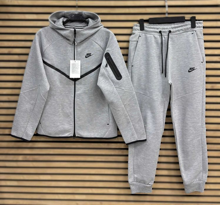 Trening NIKE Tech Fleece l Compleu NOU PREMIUM