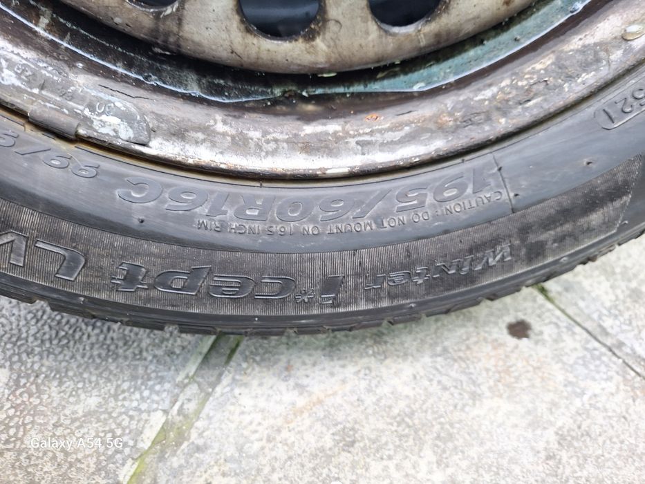 2бр 195/60/16С Hankook