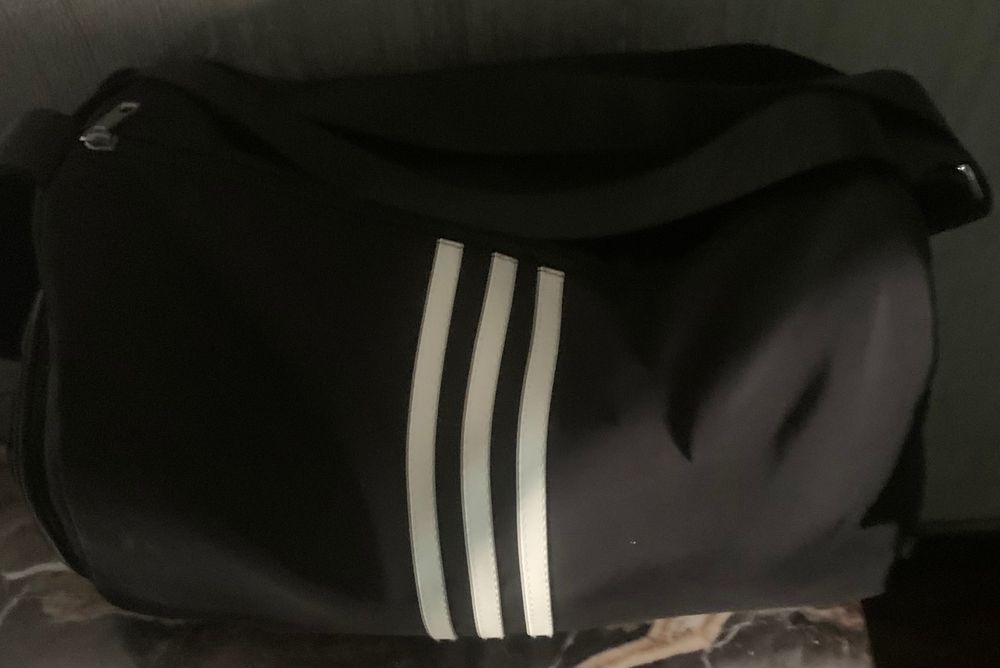 Новая adidas спорт сумка