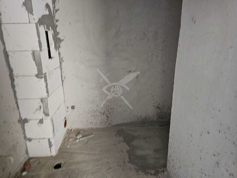 Тристаен апартамент в Меден рудник 36109