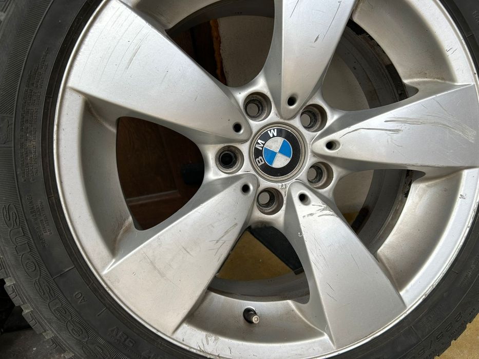Vând jante de BMW