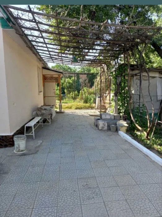 Дом  дачный участок 6 соток