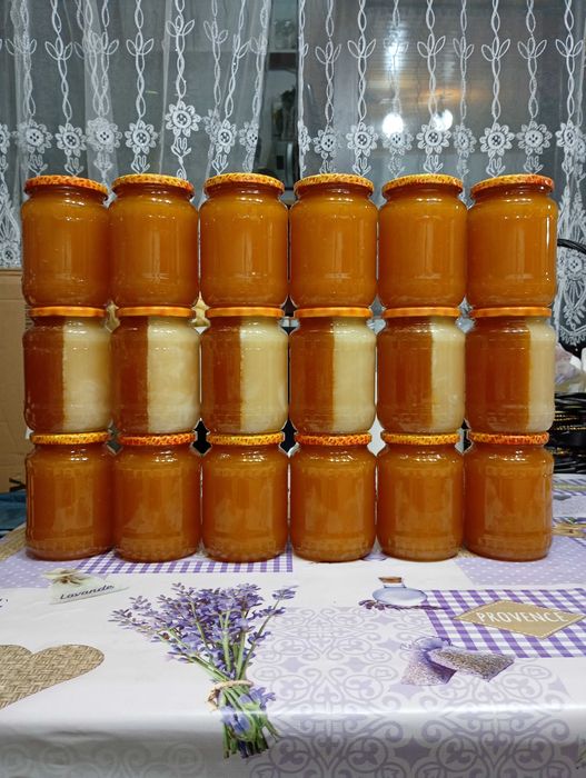 Miere din stupină propie