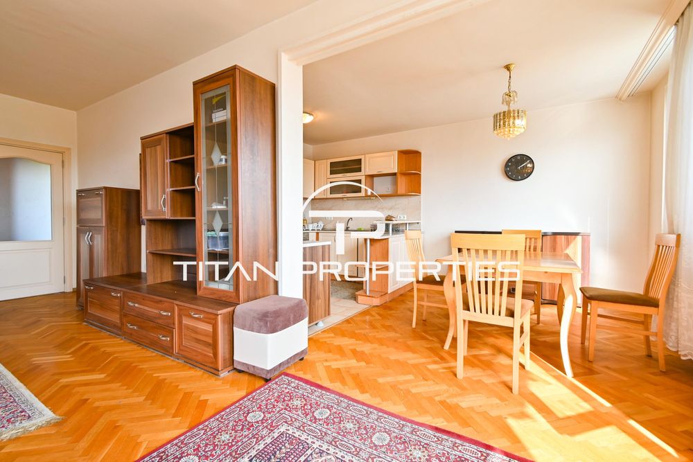 Дава се под наем Многостаен апартамент в София, Мусагеница - 180 кв.м за 1100 € - Снимка #1