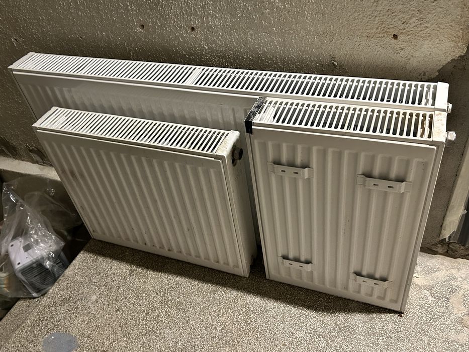 Calorifere / radiatoare albe orizontale aluminiu