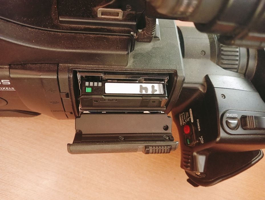 Продаётся видеокамера sony