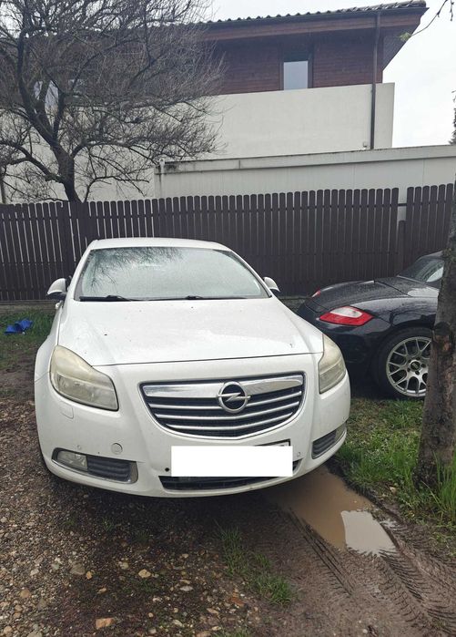 Opel Insignia A 2011, 2.0 CDTI, 131 CP - Avariat