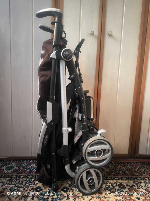 Коляска прогулочная