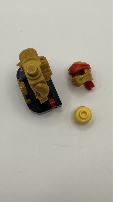 Figurină LEGO NINJAGO( Kai, Lloyd, Jay, Zane)- Aniversare 10 ani