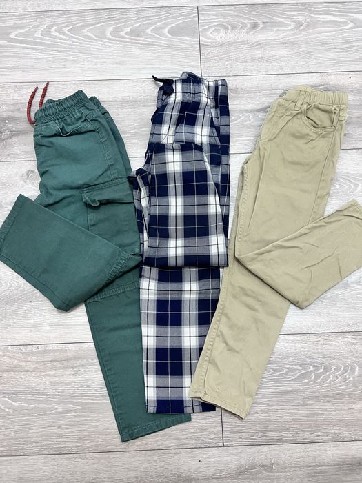 Lot pantaloni, varsta 6-7 ani