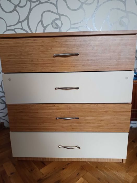 Скрин цвят бамбук и крем