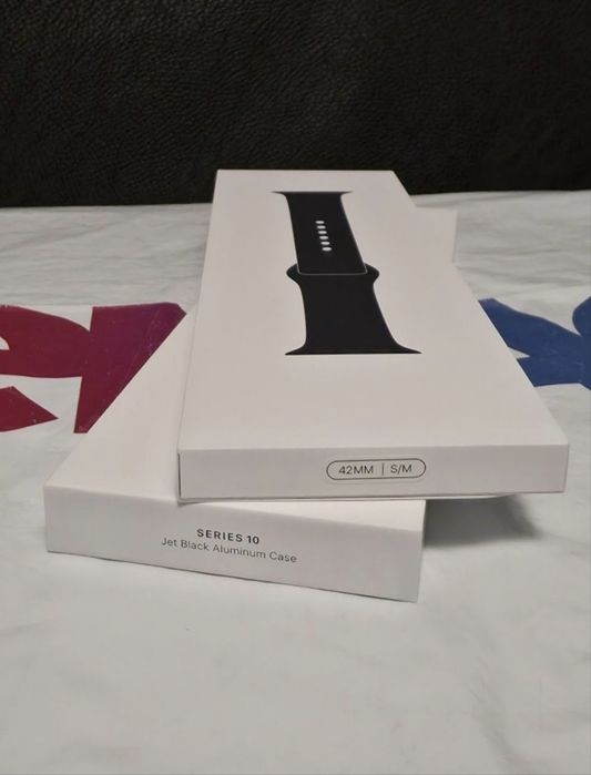 ЗАПЕЧАТАН 42mm Apple watch 10 GPS Гаранция EMAG 2027г. JET BLACK Черен