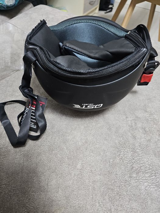 [ Шлем QST Helmet ]