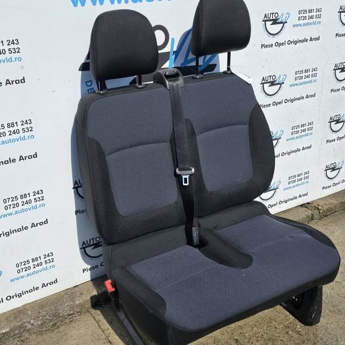 Scaune bancheta stanga fata Opel Vivaro B