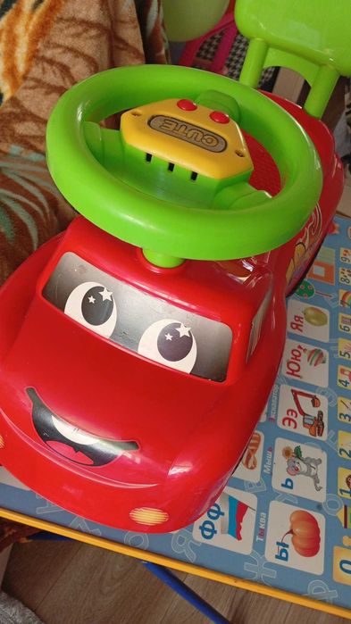 Машинка музыкальная