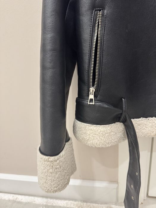 Женская дубленка