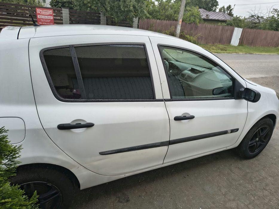 RENAULT Clio 2006 — imagine 2