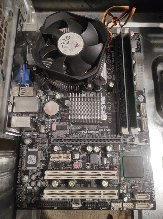 Продам материнскую плату на 775 сокет ddr3