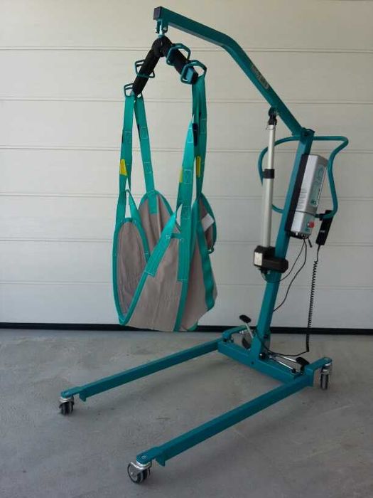 Macara ridicare invalizi cu chinga  – 150 kg – AKS Foldy (folosit)