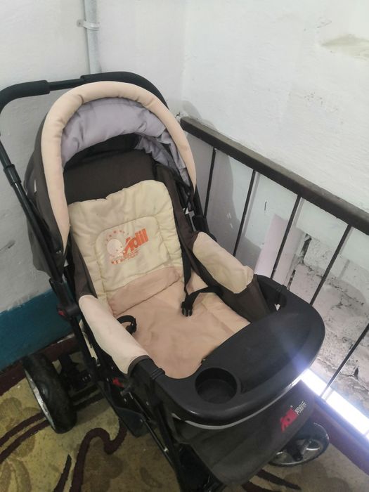 Продам коляску зима лето