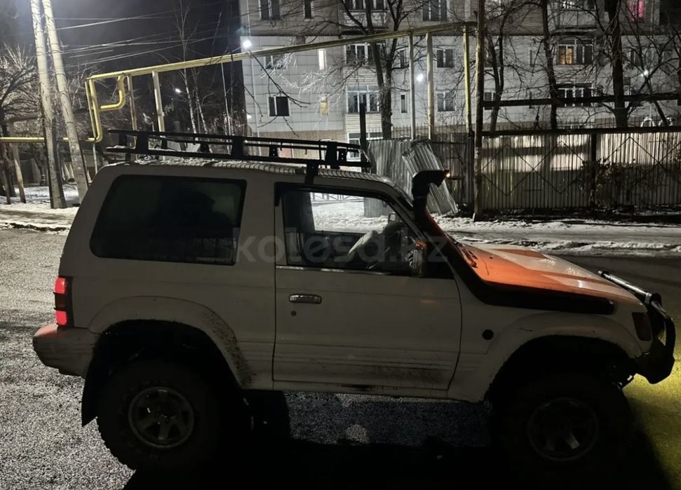 Mitsubishi Pajero, 1994