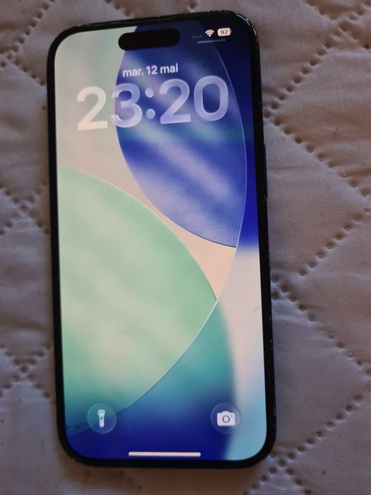 Iphone 15 128 GB touchscreen crapat