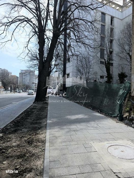 Teren 739 mp cu vizibilitate excelenta la Bulevardul Mamaia