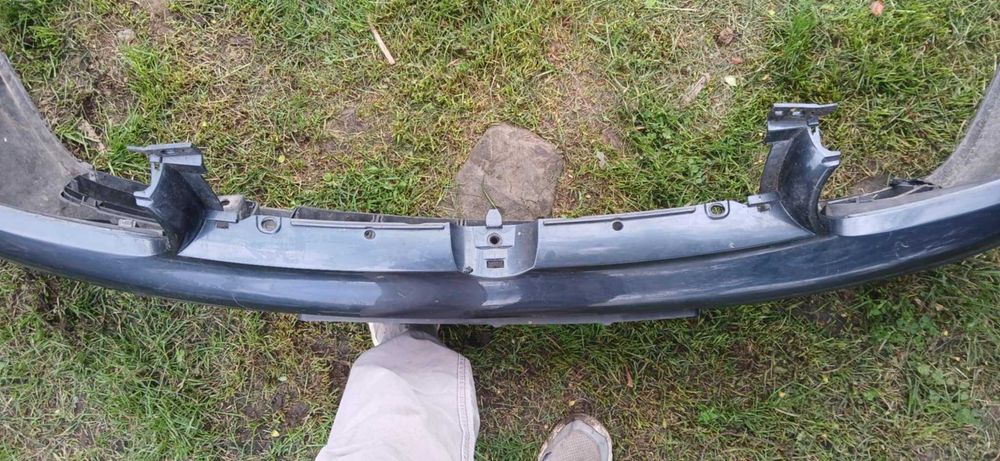 Предна броня за vw golf 4