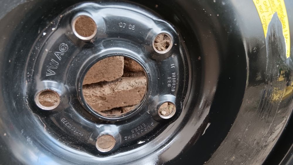 Патерица 5x100 R18 volkswagen audi skoda TT golf 6 seat резервна