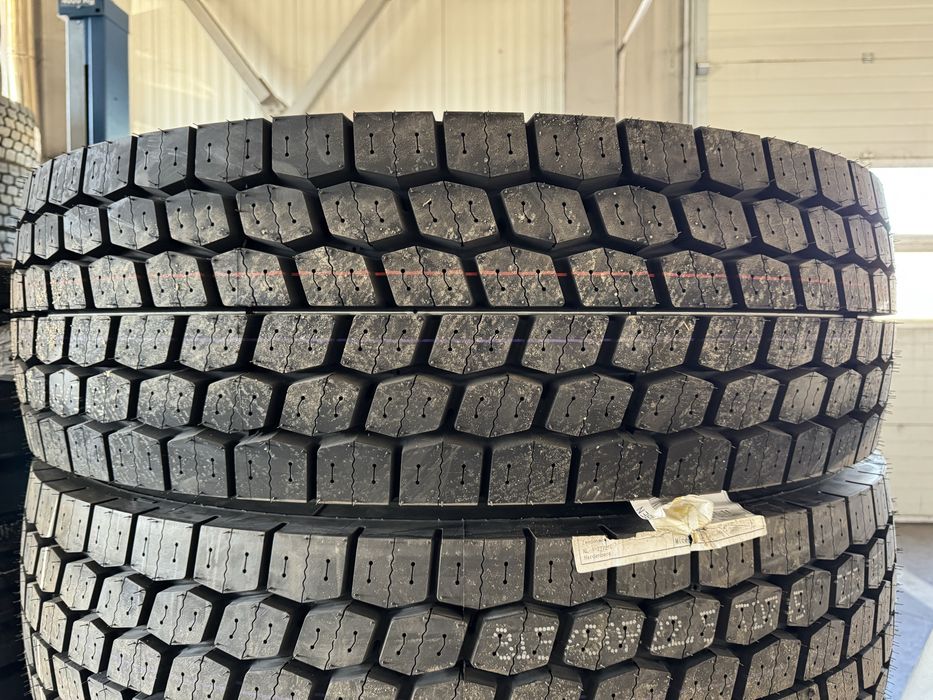 Anvelope Noi 315/80/22.5 Aeolus