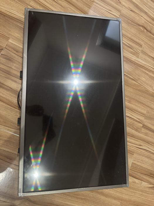 Продам телевизор samsung
