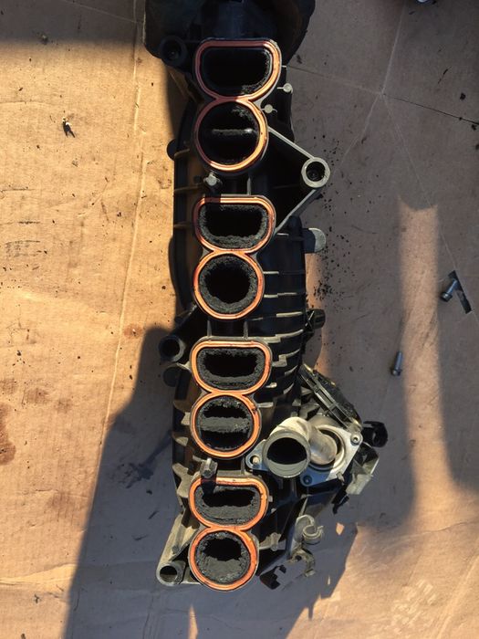 Galerie admisie BMW 2.0d N47 143cp 177cp E90 E91 E9