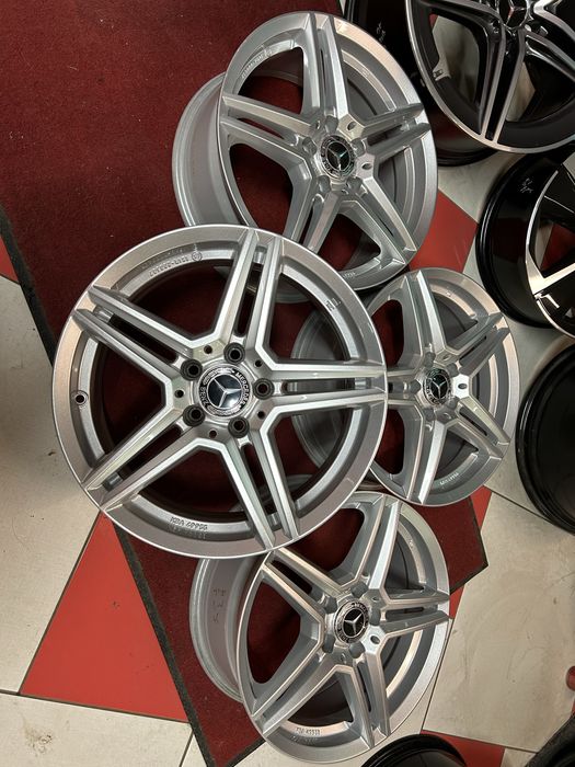 17 цола за Mercedes A B C Class CLA  GLA GLB Vito Original