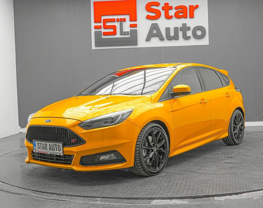 Ford Focus ST - Posibilitate Buy Back / Rate Avans 0% / Garantie 36 Luni