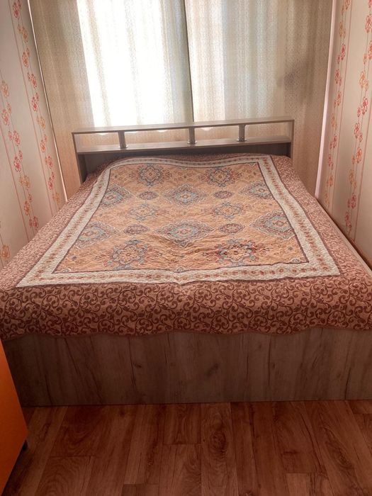 Срочно продам кровать спальный