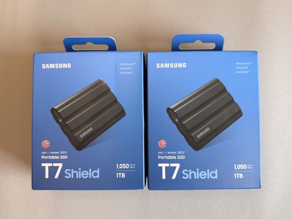 SSD Samsung Portable T7 Shield Black 1TB USB 3.2 Gen 2