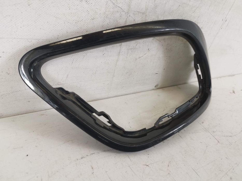 Рено Флуенс / Renault Fluence 1 [фейслифт] Оригинална рамка за лява фа