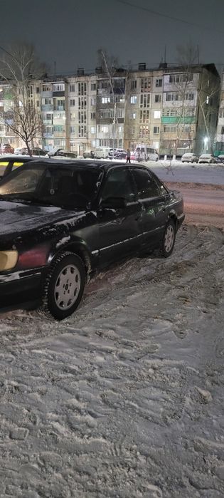 Продам ауди с4  на ходу каждый день