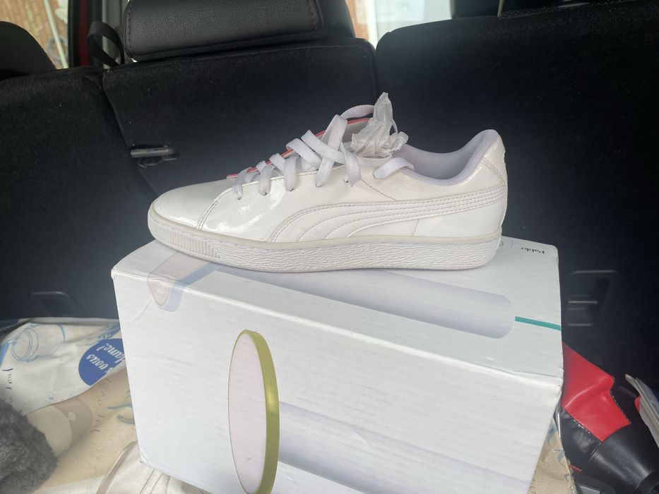 Adidasi noi puma ,nike si convers