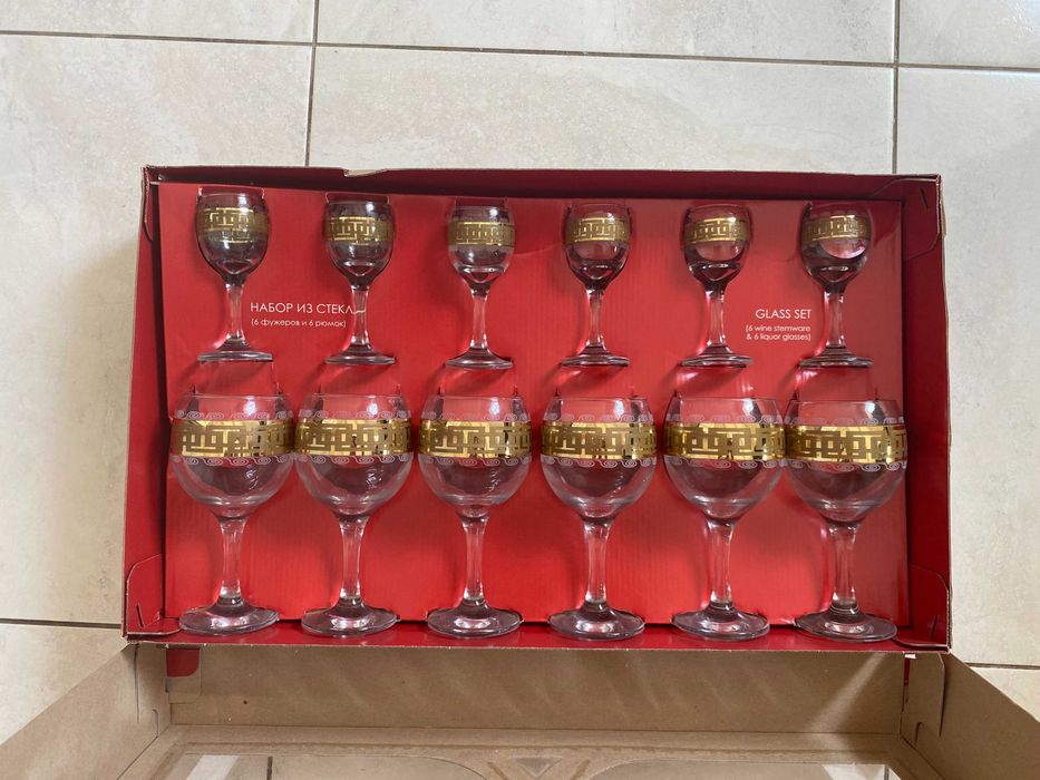 Продам набор посуды