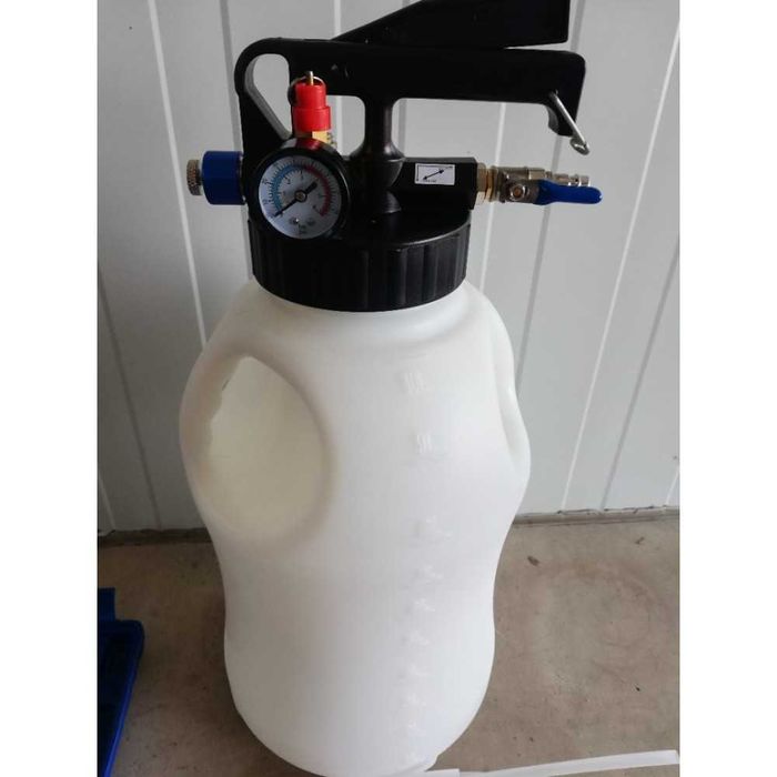 Пневматичен екстрактор на масло за автоматични скоростни кутии