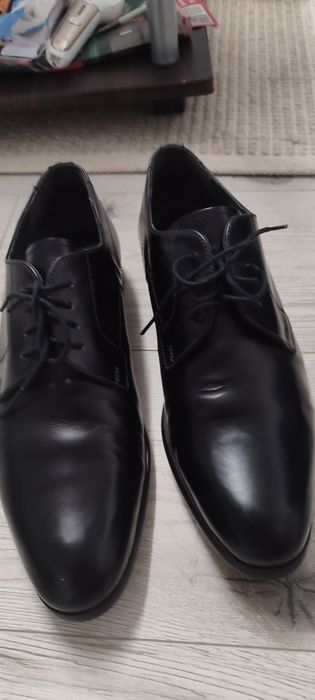 Vând pantofi  piele mărimea 42
