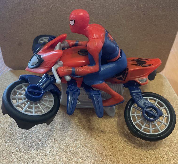 Motocicleta+drona spider man