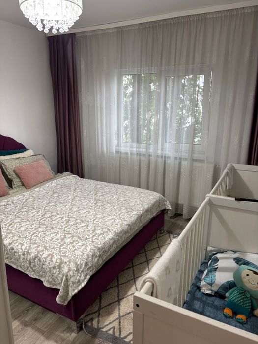 Apartament 2 camere se vinde complet mobilat