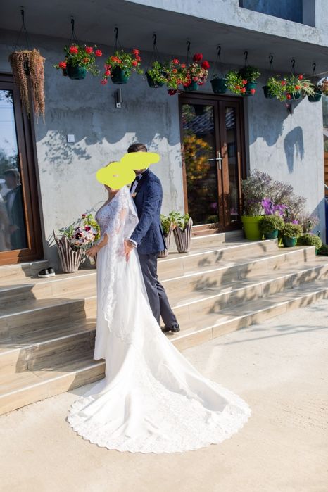 Rochie mireasa  a-line cu maneci