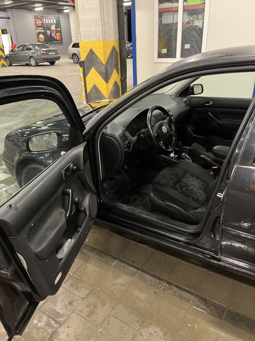 Golf 4 / 1.9 TDİ / 90к.с. / 2000г.