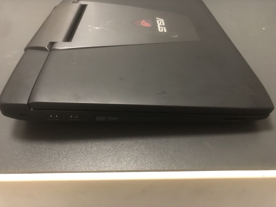 Laptop Asus ROG g751jy