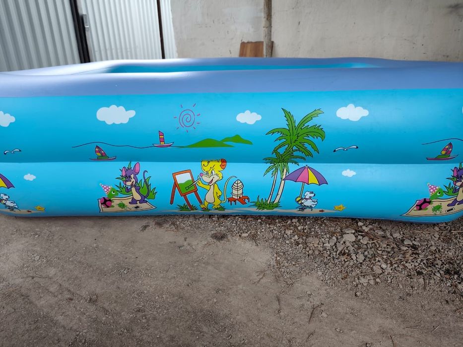 Бассейн детский надувной