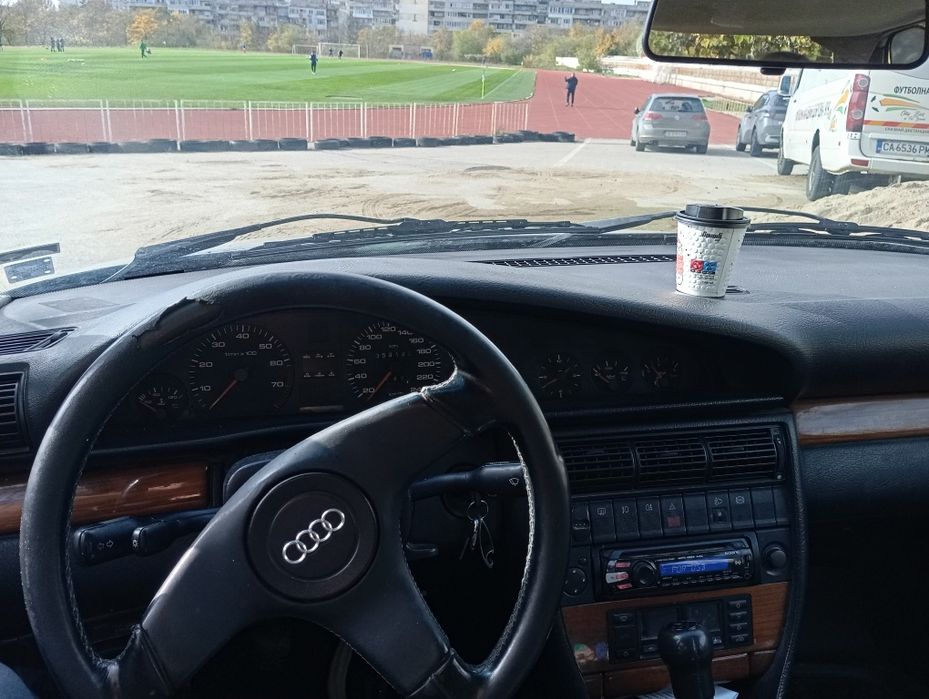 Ауди 100 комби в перфектно състояние 2.0 на газ