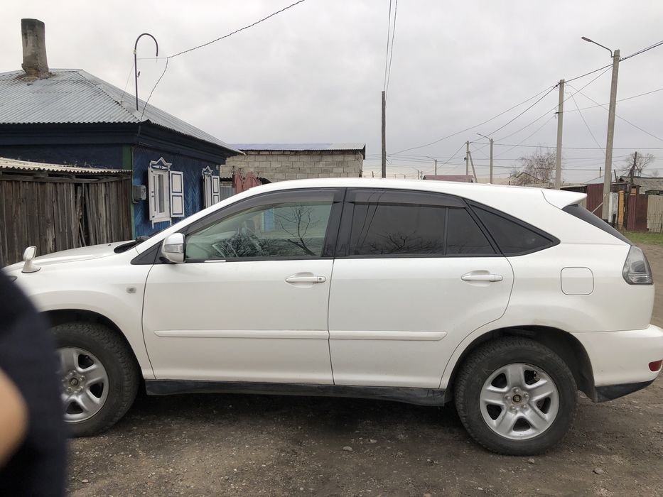 Toyota Harrier 3.0